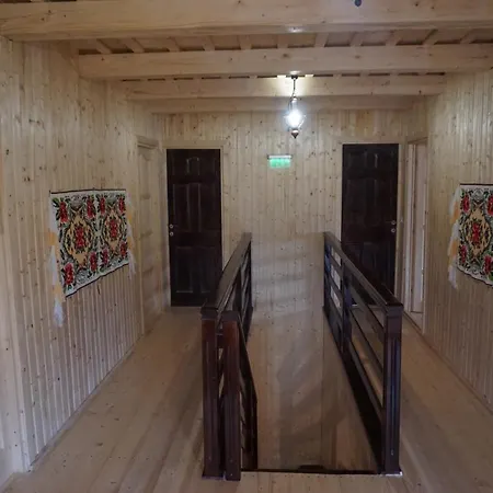 Casa Maramureseana Larisa * Breb