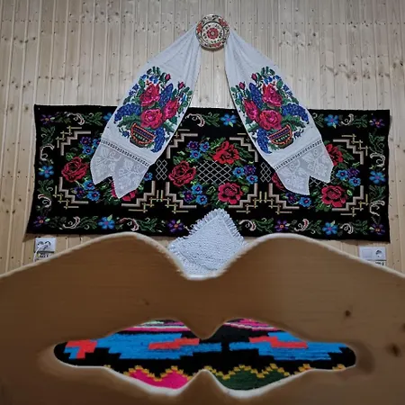 Casa Maramureseana Larisa Lantställe Breb
