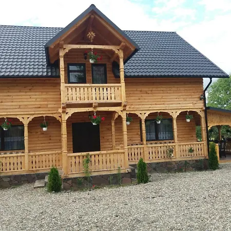 Casa Maramureseana Larisa *